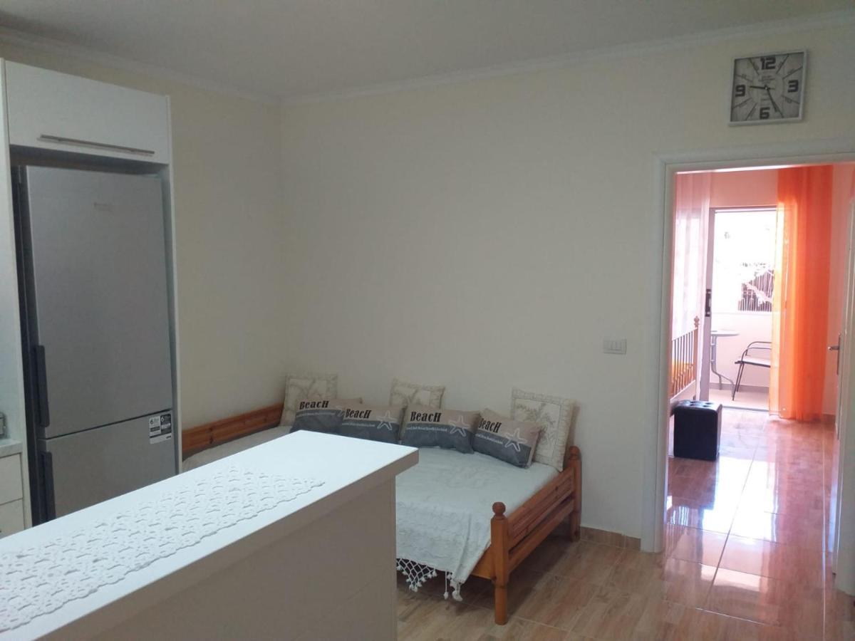 Ilias Apartment Sarande Bagian luar foto